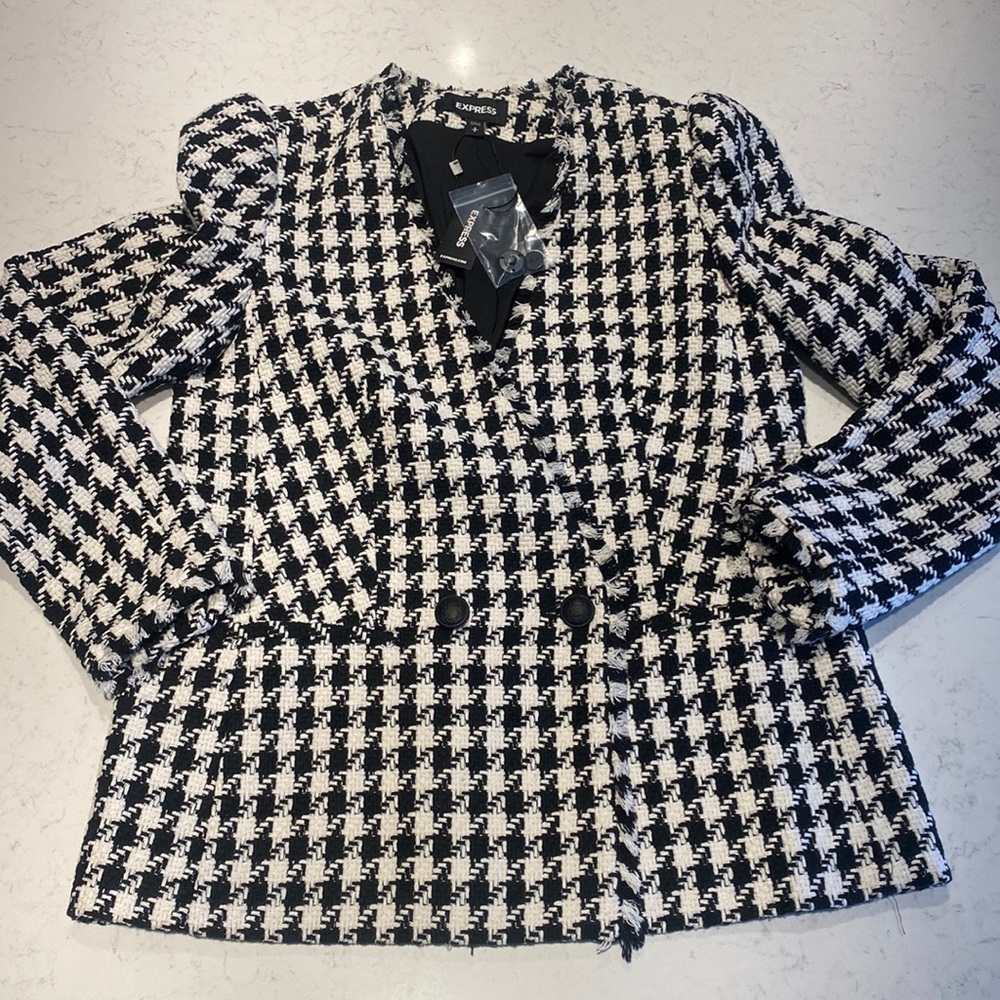 BNWT*** EXPRESS B&W Blazer